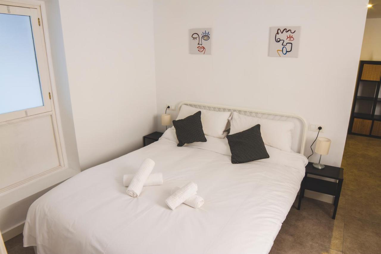 Cdz - Botica, Encantador Apartamento En Pleno Centro Historico กาดิซ ภายนอก รูปภาพ