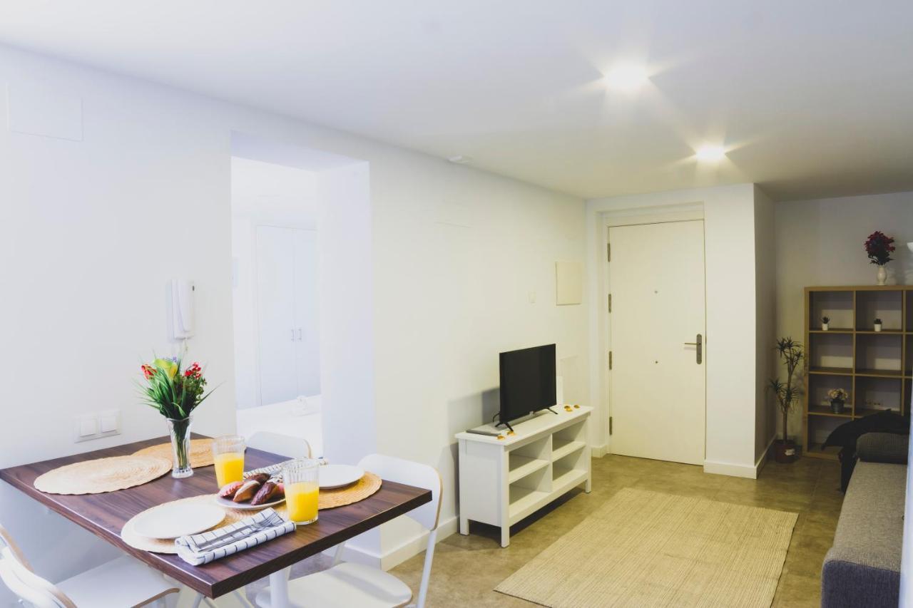 Cdz - Botica, Encantador Apartamento En Pleno Centro Historico กาดิซ ภายนอก รูปภาพ