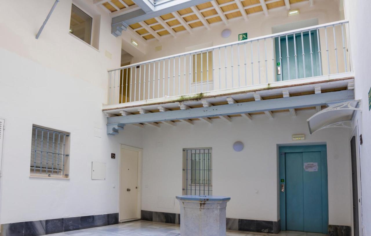 Cdz - Botica, Encantador Apartamento En Pleno Centro Historico กาดิซ ภายนอก รูปภาพ