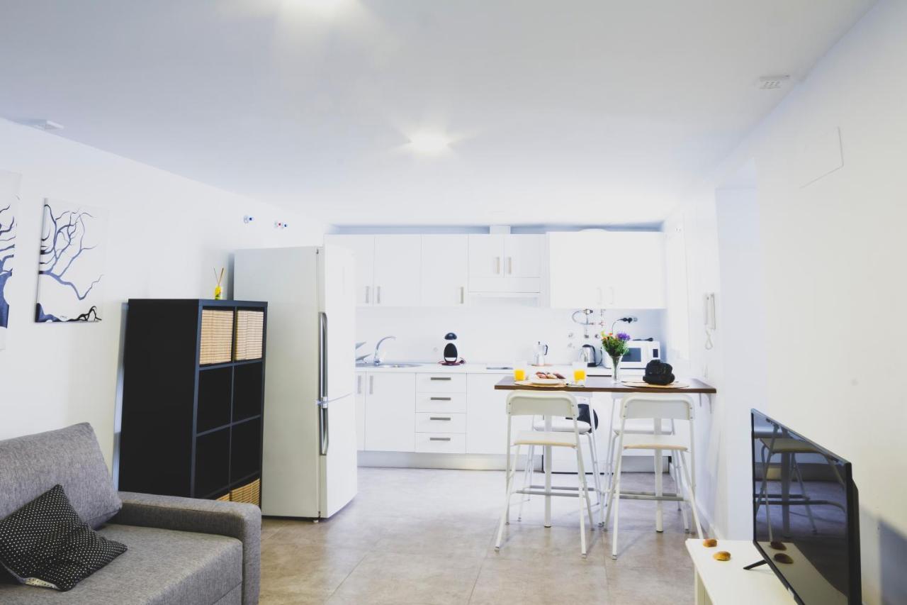 Cdz - Botica, Encantador Apartamento En Pleno Centro Historico กาดิซ ภายนอก รูปภาพ